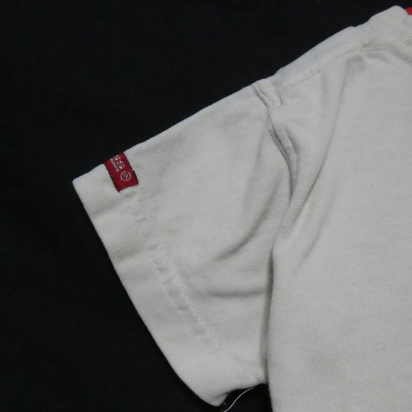 GUESS | 4T | 100% Cotton | Graphic Tee / T-Shirt - Picture 9 of 13